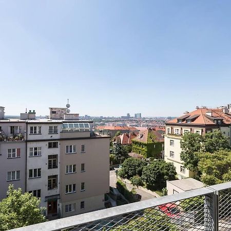 JT's Apartments Korunní str. Praha Exteriér fotografie
