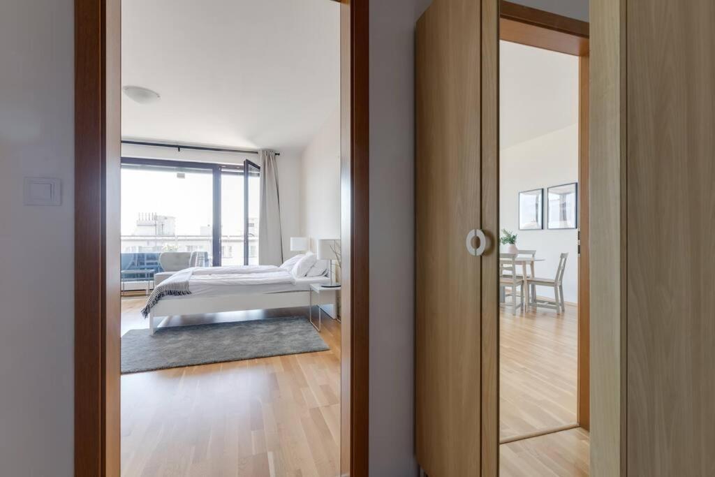 JT's Apartments Korunní str. Praha Exteriér fotografie